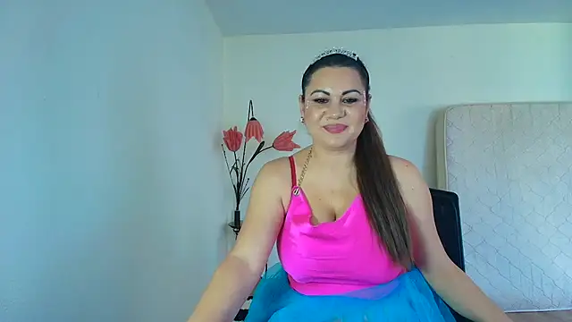 VixenVibesX online show from 10-31-25, 08:48