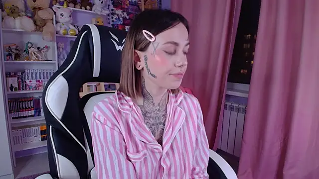 Catharsisi online show from 02-21-25, 04:59