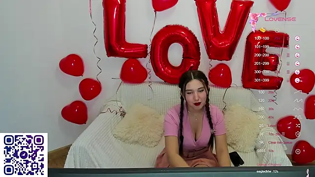 anna elfi online show from 02-12-25, 12:55