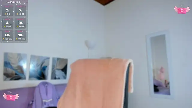 Snapshot of Kathe_slim chatting on 11-18-25, 04:22 Kathe slim online show from 11-18-25, 04:22