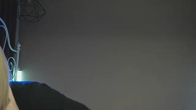 milasmiu online show from 02-15-25, 06:12