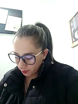 CHARLOTTE 1711 online show from 02-09-25, 01:22