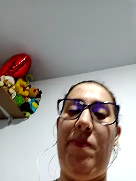 CHARLOTTE 1711 online show from 12-16-25, 04:17