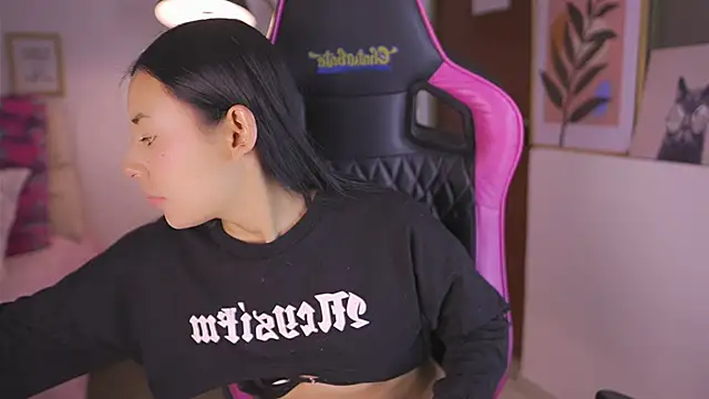 Hade collinss online show from 11-12-25, 06:41