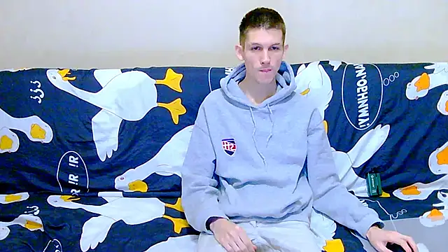 Lester Broo online show from 01-11-26, 04:39