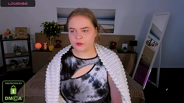 Erica  Alta online show from 02-11-25, 06:40