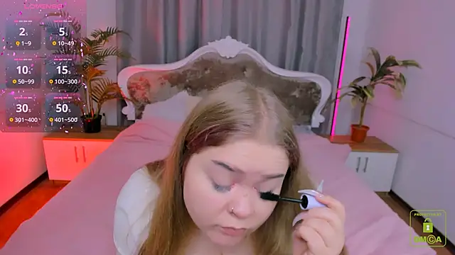 Erica  Alta online show from 11-29-25, 06:38