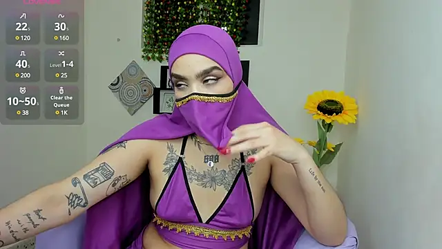 Snapshot of Maissa_Alabi chatting on 03-06-25, 07:43 Maissa Alabi online show from 03-06-25, 07:43