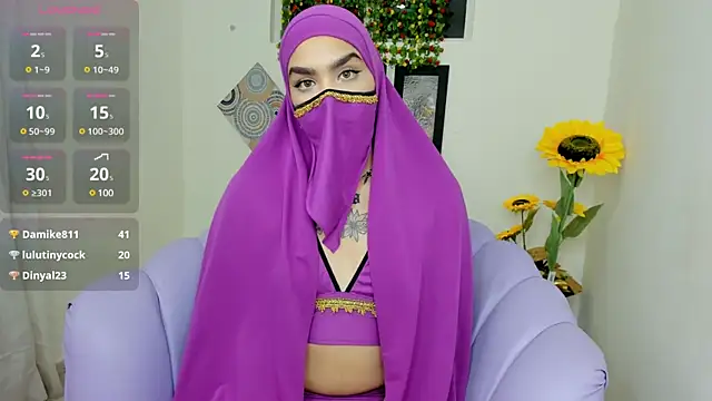 Snapshot of Maissa_Alabi chatting on 03-15-25, 10:44 Maissa Alabi online show from 03-15-25, 10:44