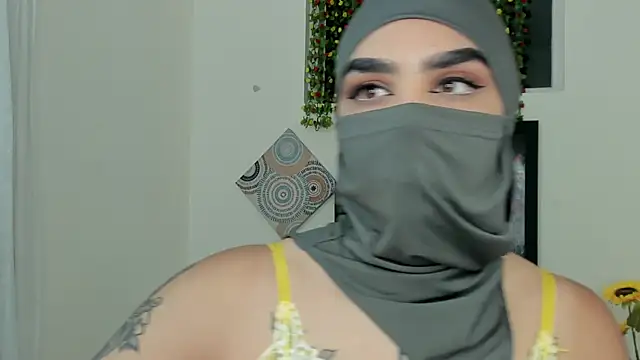 Snapshot of Maissa_Alabi chatting on 09-20-25, 04:19 Maissa Alabi online show from 09-20-25, 04:19