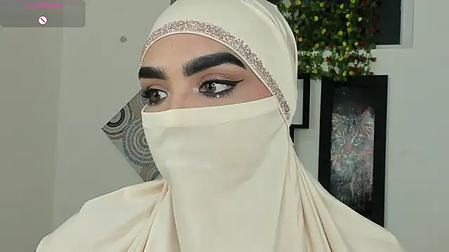 Snapshot of Maissa_Alabi chatting on 11-07-25, 07:47 Maissa Alabi online show from 11-07-25, 07:47