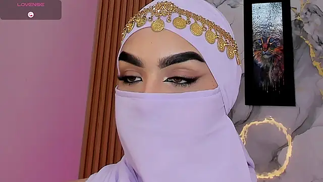 Maissa Alabi online show from 04-16-26, 07:58