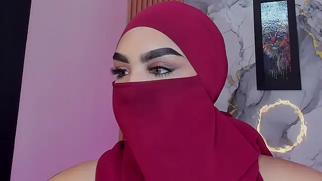 Maissa Alabi online show from 04-24-26, 08:22