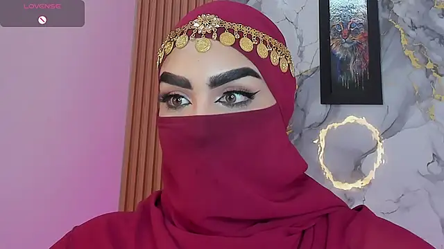 Maissa Alabi online show from 04-28-26, 02:27