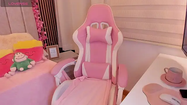 tamy xoo online show from 11-14-25, 06:50