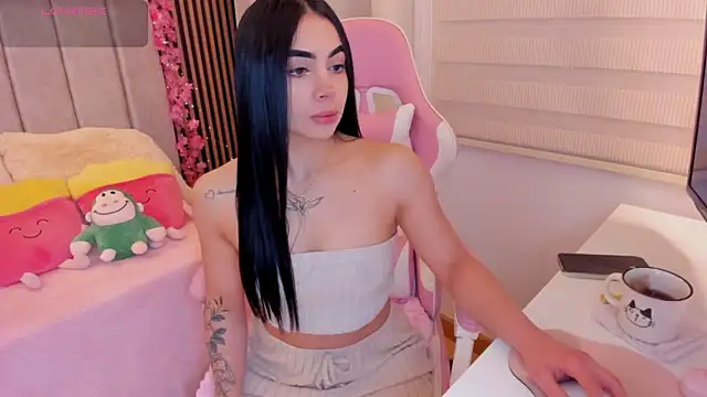 Snapshot of tamy_xoo chatting on 12-05-25, 04:36 tamy xoo online show from 12-05-25, 04:36