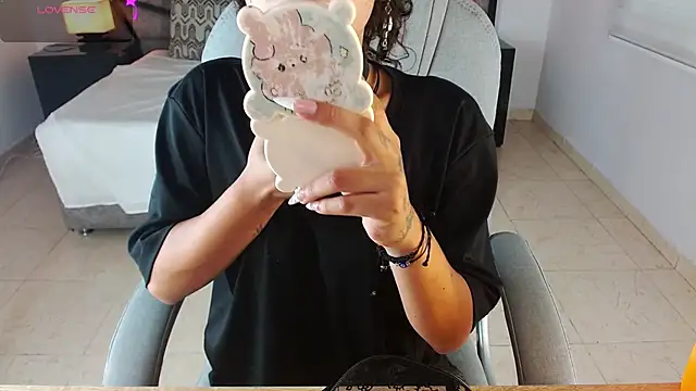 ilitzy cardona online show from 09-29-25, 07:30