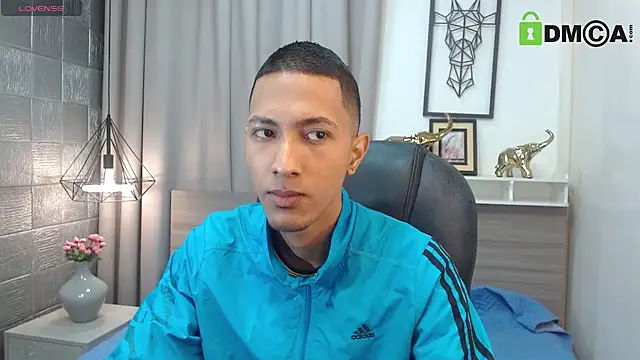 HarolddXL online show from 04-15-26, 01:18