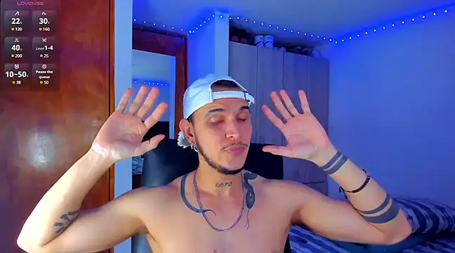 Snapshot of austinoficial chatting on 03-05-25, 08:43 austinoficial online show from 03-05-25, 08:43