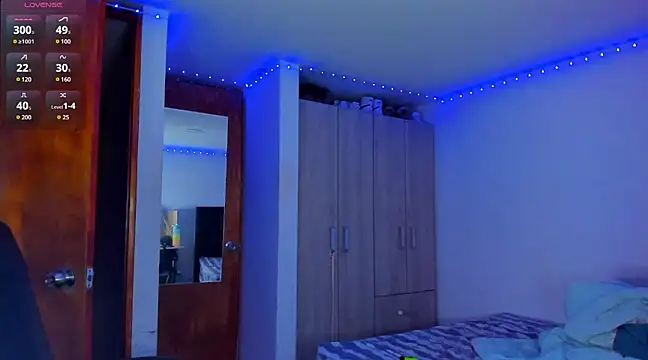 Snapshot of austinoficial chatting on 03-14-25, 01:16 austinoficial online show from 03-14-25, 01:16