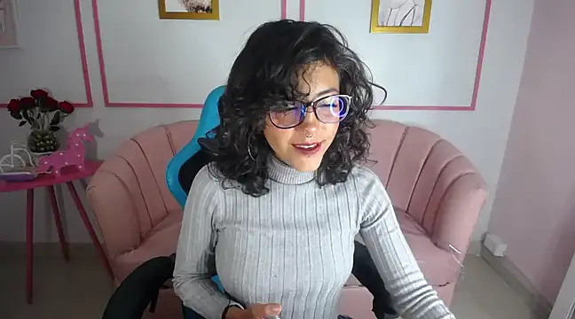 Snapshot of zoe_ch_ chatting on 03-17-25, 09:34 zoe ch online show from 03-17-25, 09:34