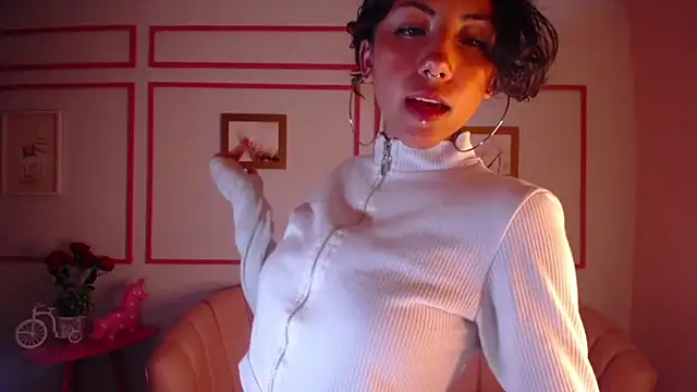 Snapshot of zoe_ch_ chatting on 03-20-25, 09:35 zoe ch online show from 03-20-25, 09:35