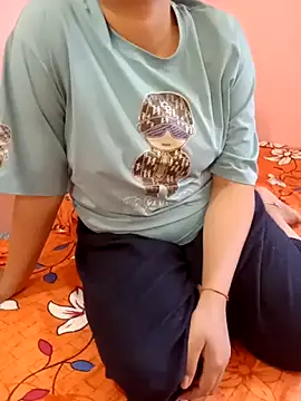 Snapshot of rameshjisex chatting on 11-14-25, 10:25 rameshjisex online show from 11-14-25, 10:25