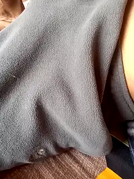 Snapshot of rameshjisex chatting on 11-19-25, 04:23 rameshjisex online show from 11-19-25, 04:23