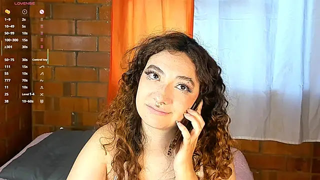 Annycolin  online show from 01-21-25, 10:41