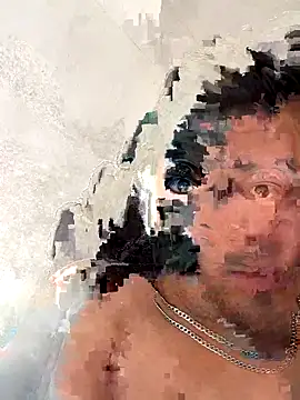 Snapshot of Suass24 chatting on 10-29-25, 07:15 Suass24 online show from 10-29-25, 07:15