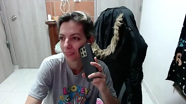 Snapshot of Princezzlove3 chatting on 02-12-25, 12:37 Princezzlove3 online show from 02-12-25, 12:37