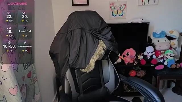 Snapshot of Princezzlove3 chatting on 09-28-25, 06:13 Princezzlove3 online show from 09-28-25, 06:13