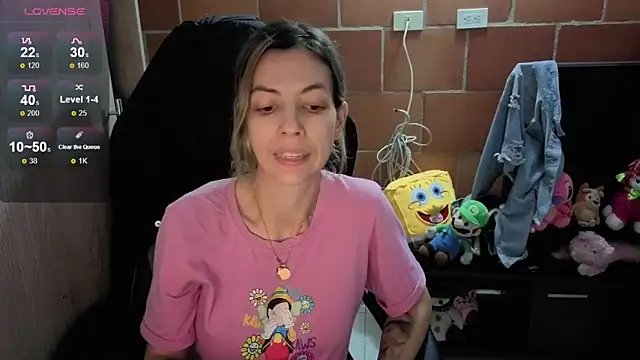 Snapshot of Princezzlove3 chatting on 10-11-25, 12:54 Princezzlove3 online show from 10-11-25, 12:54