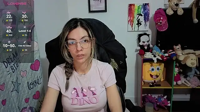 Snapshot of Princezzlove3 chatting on 11-08-25, 01:28 Princezzlove3 online show from 11-08-25, 01:28