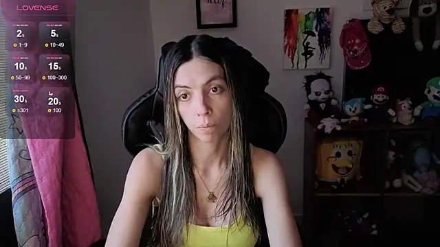 Snapshot of Princezzlove3 chatting on 11-08-25, 04:07 Princezzlove3 online show from 11-08-25, 04:07