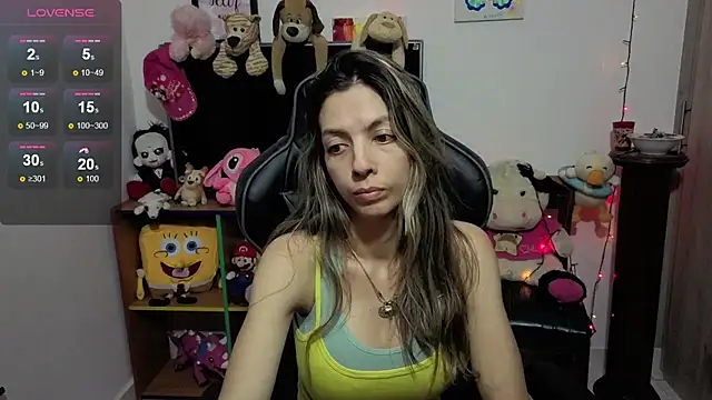 Snapshot of Princezzlove3 chatting on 11-16-25, 11:21 Princezzlove3 online show from 11-16-25, 11:21