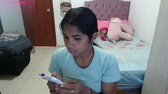 july-feria online show from 11-22-25, 04:50