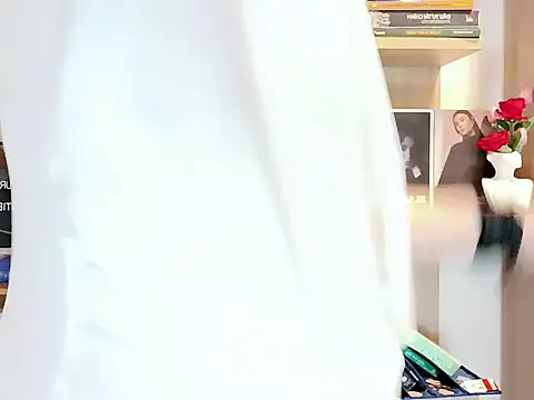 Lush-Office online show from 10-27-25, 07:01