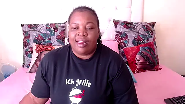 omalicha98 online show from 02-21-25, 06:51