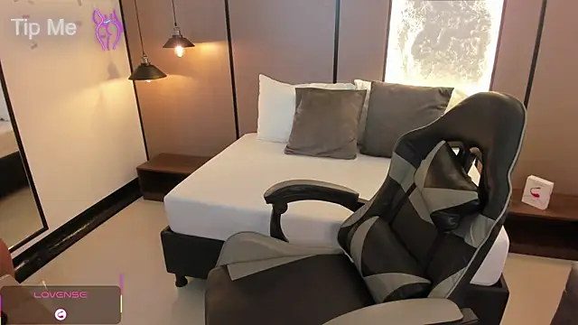 lilly ass  online show from 10-09-25, 12:25