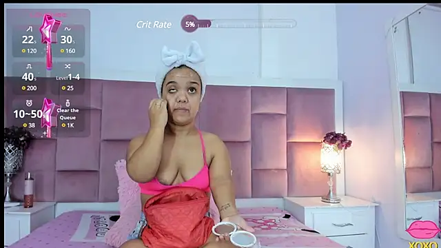 Snapshot of AnieRey chatting on 01-29-25, 12:02 AnieRey online show from 01-29-25, 12:02