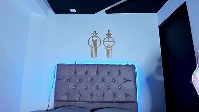 BrigitteRoy  online show from 02-27-25, 07:04