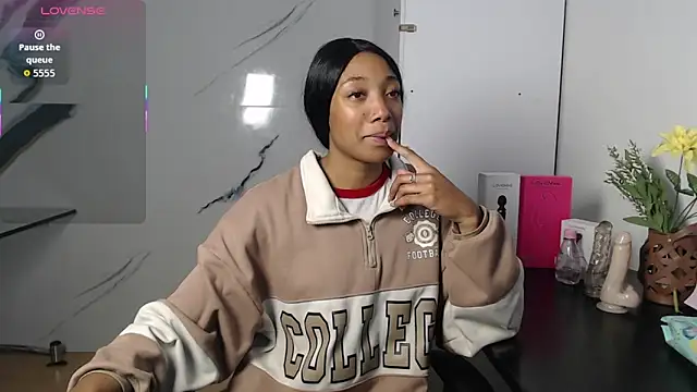 esmeralda-bk online show from 10-01-25, 10:38