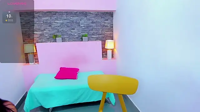 ScarletEmber3 online show from 02-17-25, 04:31