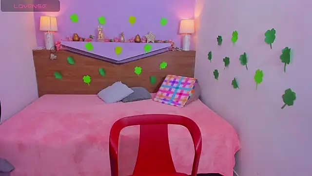 ScarletEmber3 online show from 03-17-25, 05:34