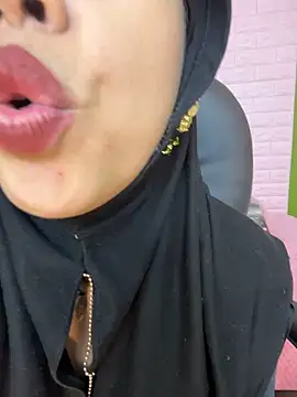 zahra Jalid online show from 12-20-25, 10:06