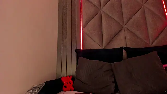 SabrinaSpell  online show from 02-21-25, 11:55