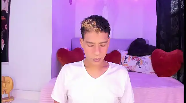 Ethan Boyy online show from 02-11-25, 04:02