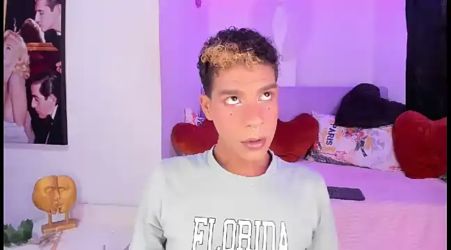 Ethan Boyy online show from 02-12-25, 09:22