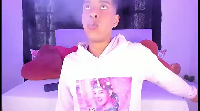 Ethan Boyy online show from 02-26-25, 03:52